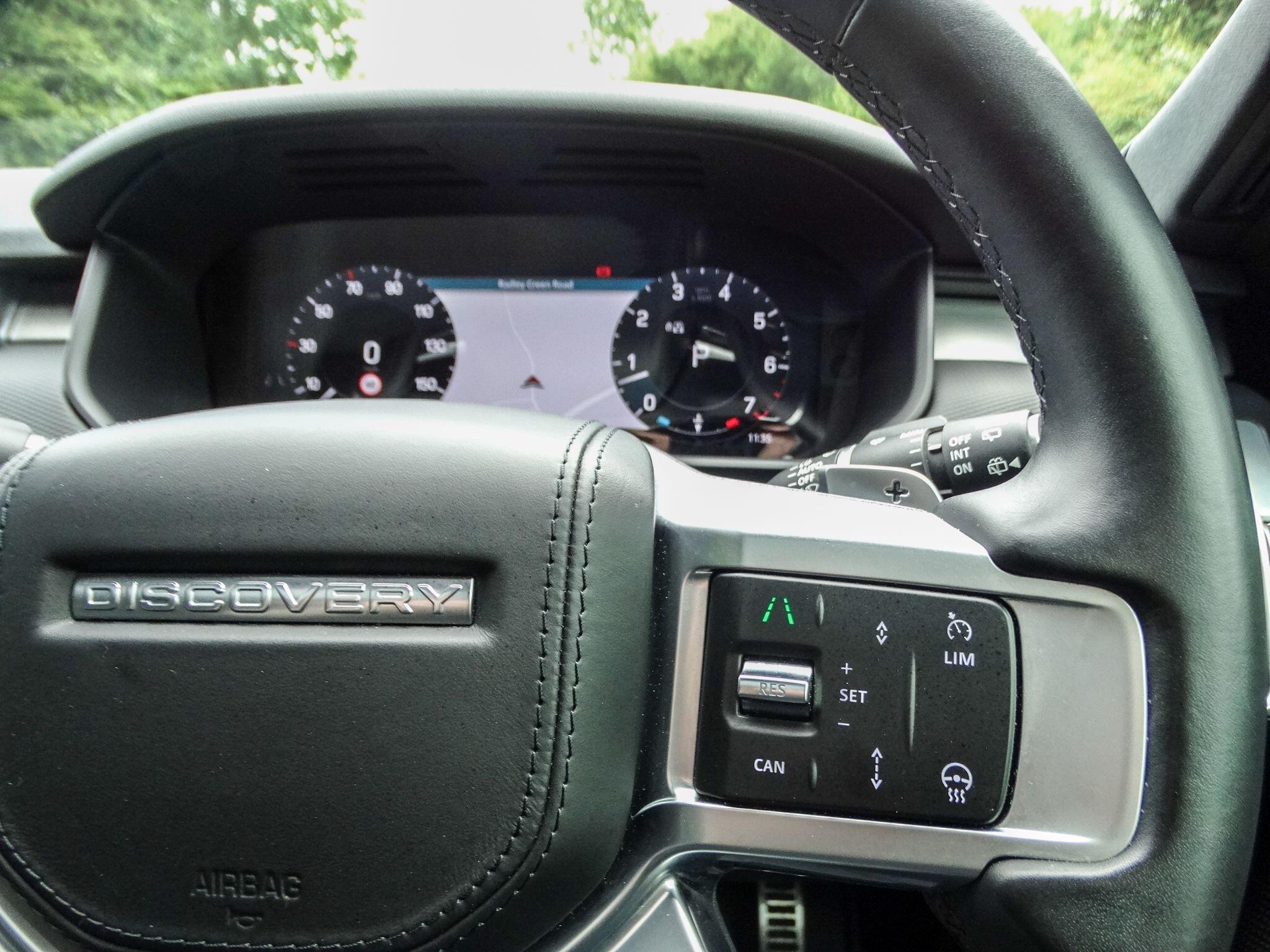 Land Rover Discovery 3.0 P360 MHEV Dynamic HSE Auto 4WD Euro 6 (s/s) 5dr — photo 40