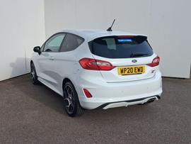 Ford Fiesta Photo 8