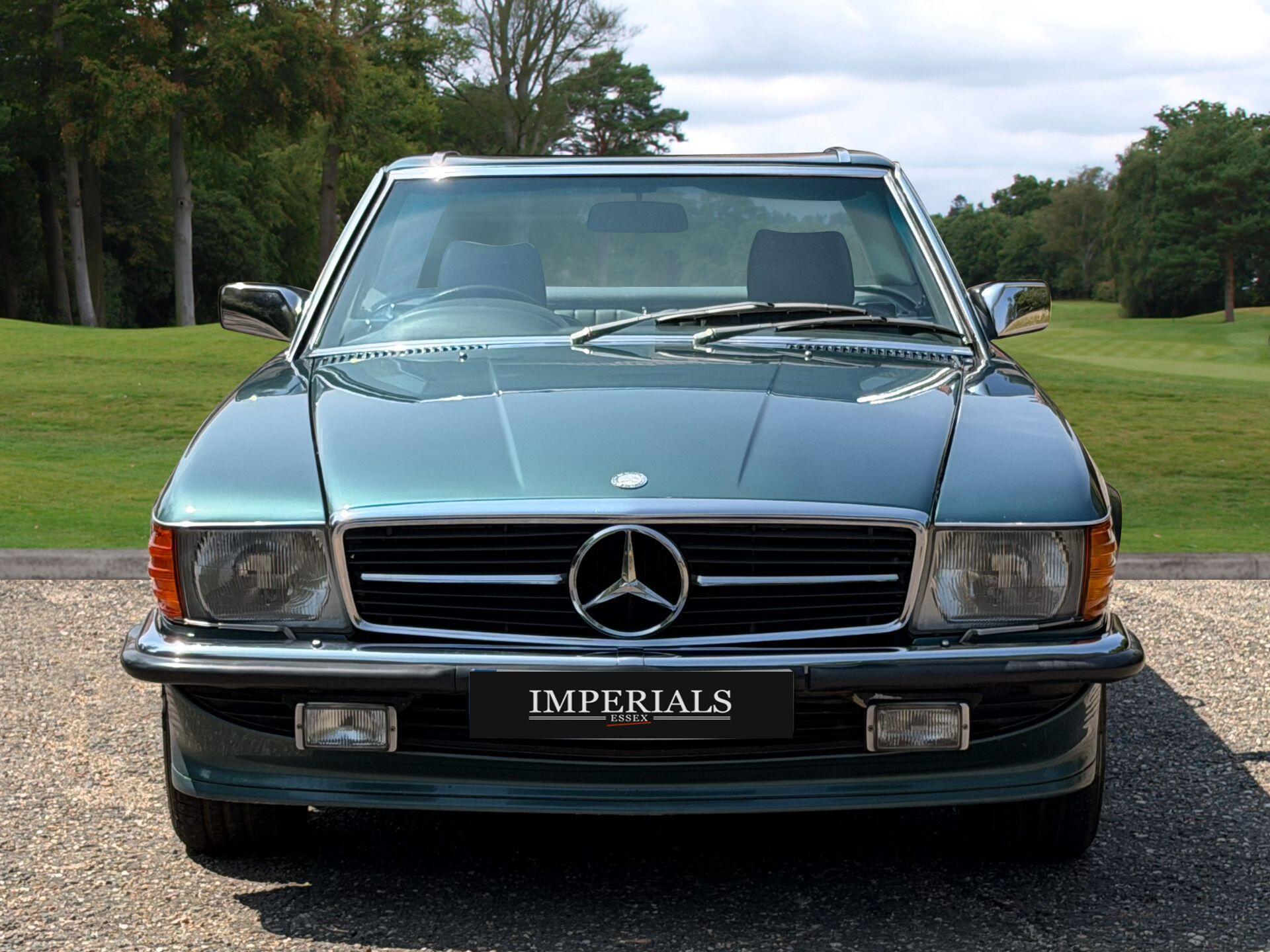 Mercedes-Benz 380 3.8 SL 2dr — photo 9