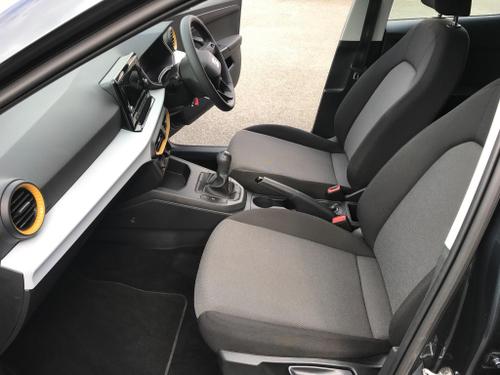 SEAT Arona Photo at-f16d84478cf647eabb639cfe1bce2b83.jpg