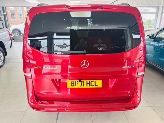 Mercedes-Benz Vito Photo at-f179cc71f607496192bf14ff0de8d219.jpg