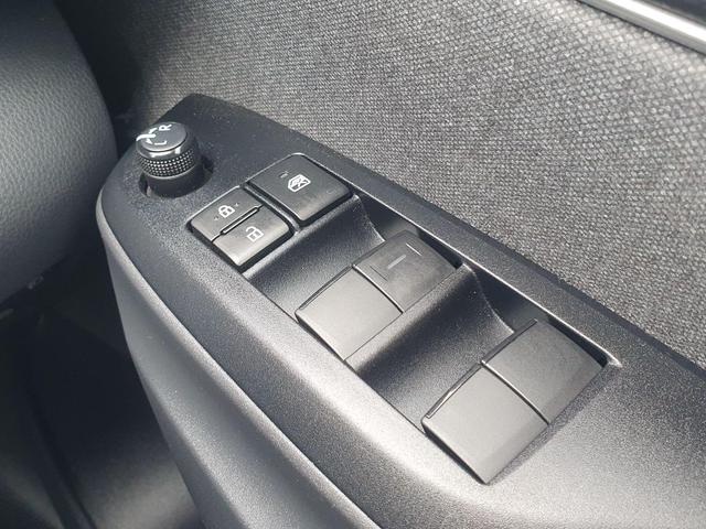 Used Toyota Yaris FN71WEA 33
