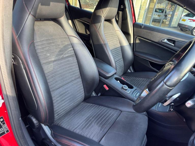 Used Mercedes-Benz GLA WP67PVJ 10