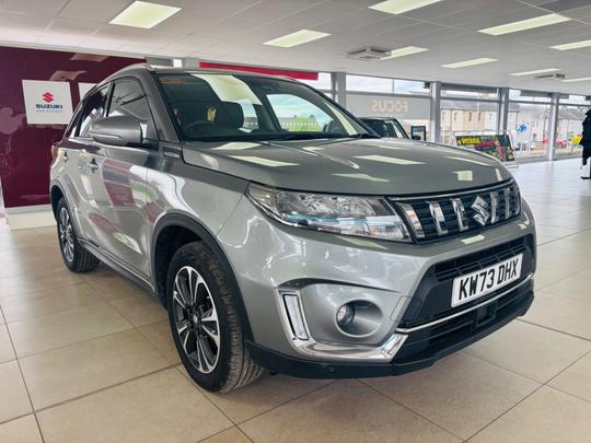 Suzuki Vitara Photo at-f1e90c52df994fc395a71d7c28d7553b.jpg
