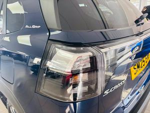 Suzuki S-Cross Photo 17