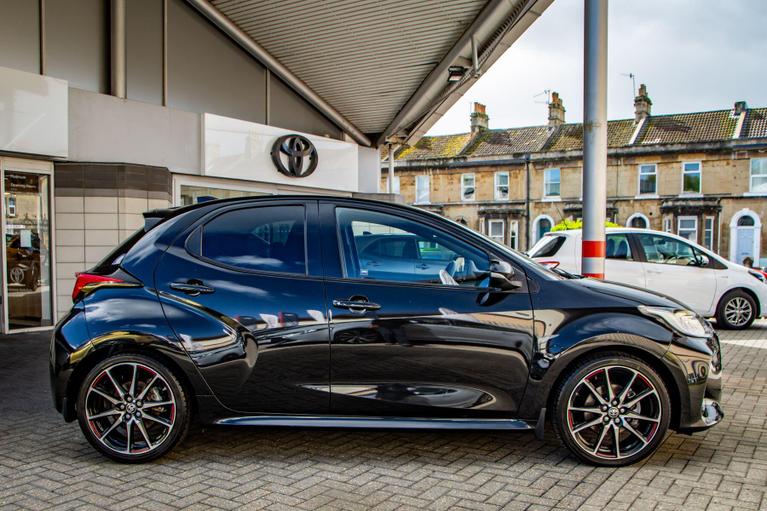 Used Toyota Yaris WU23ORG 5
