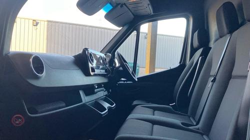 Mercedes-Benz eSprinter Photo at-f24e3c02c4eb4a0e9d147c948ad0c224.jpg