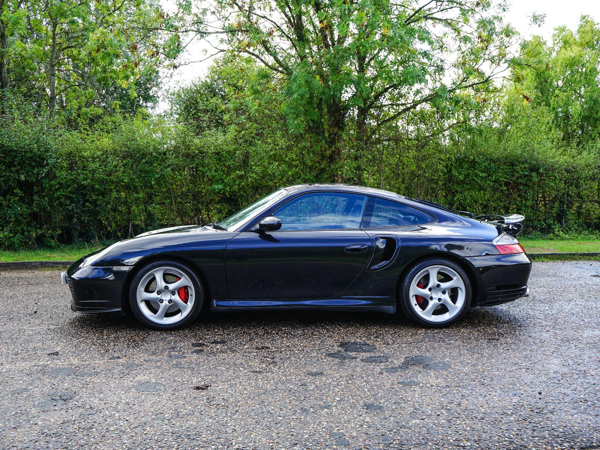 Porsche 911 3.6 996 Turbo Coupe 2dr Petrol Tiptronic S AWD (339 g/km, 414 bhp) — photo 2