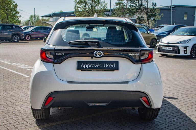 Used Toyota Yaris LS23OWV 4