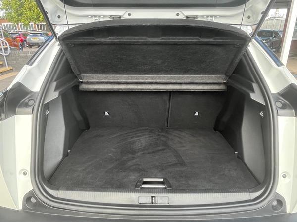 Used Peugeot E-2008 NV21OUX 9
