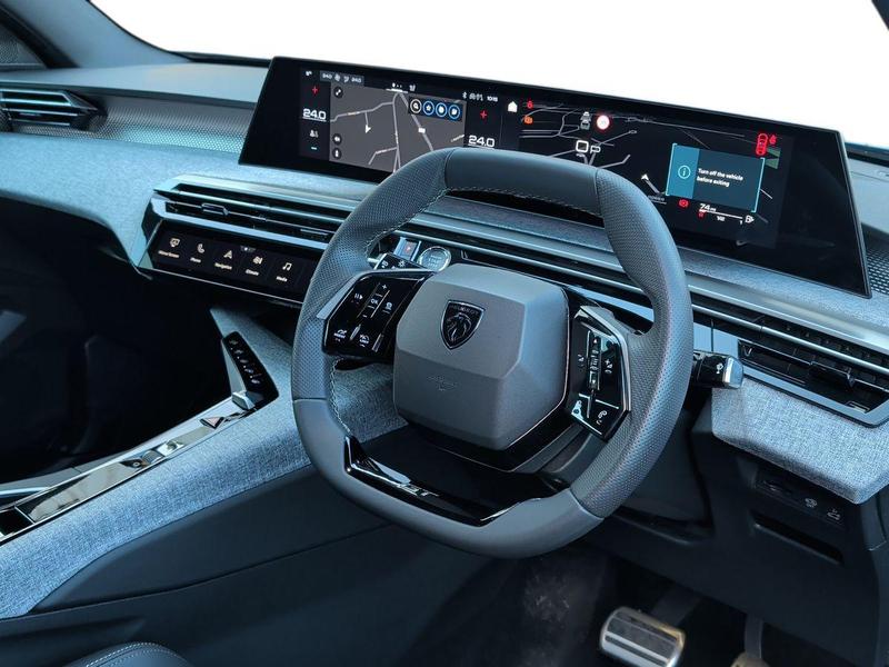 Used Peugeot 3008 YP25TXF 10