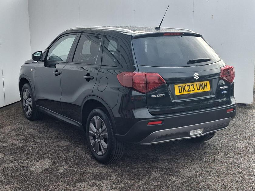 Suzuki Vitara Photo at-f2a51547efc8481b8606587c38977fb0.jpg