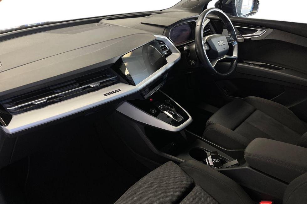 Audi Q4 Photo at-f2b7ca823d9e4cc9ba633fa8a897f81f.jpg