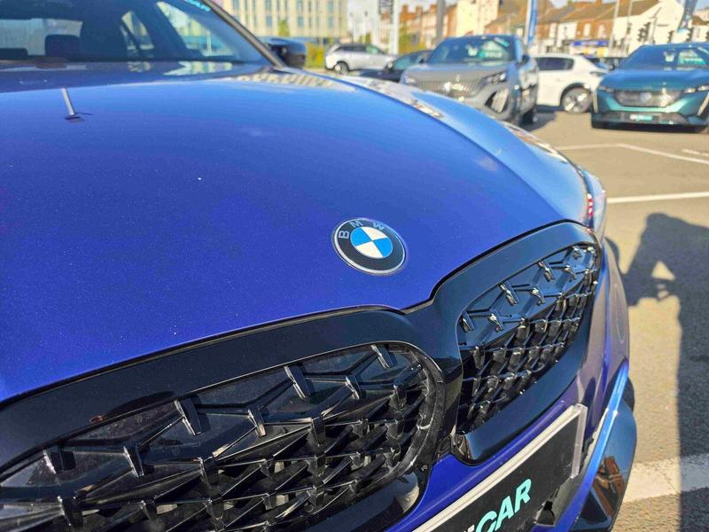 Used BMW 3 Series HT21YPN 28