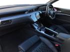 Audi e-tron Photo 6