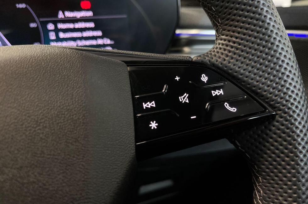 Audi A5 Photo at-f2df17e65e234319b5d3f1ed3ab52dd8.jpg