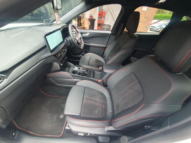 Used Ford Kuga EN25ZDY 29