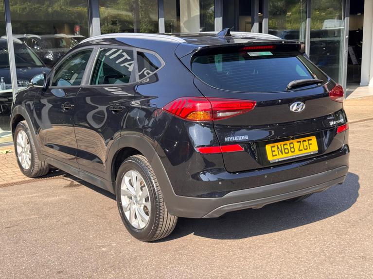 Used Hyundai TUCSON EN68ZGF 8