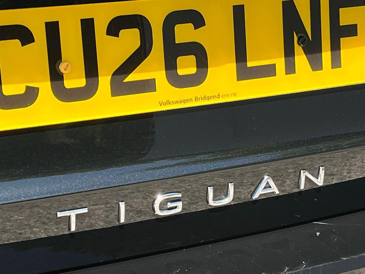 Volkswagen Tiguan Photo at-f36efe50188a4676b5f90e0df9c1728e.jpg
