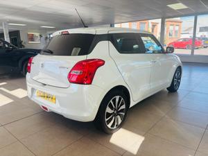 Suzuki Swift Photo 4