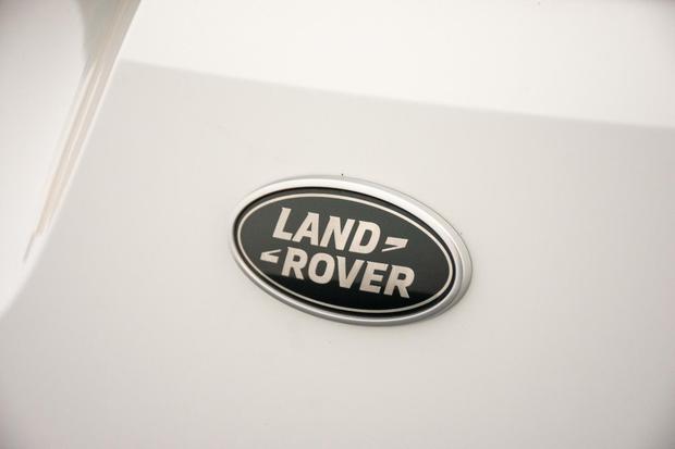Land Rover RANGE ROVER EVOQUE Photo at-f38fe875addf4985acbc1cbbb008712a.jpg