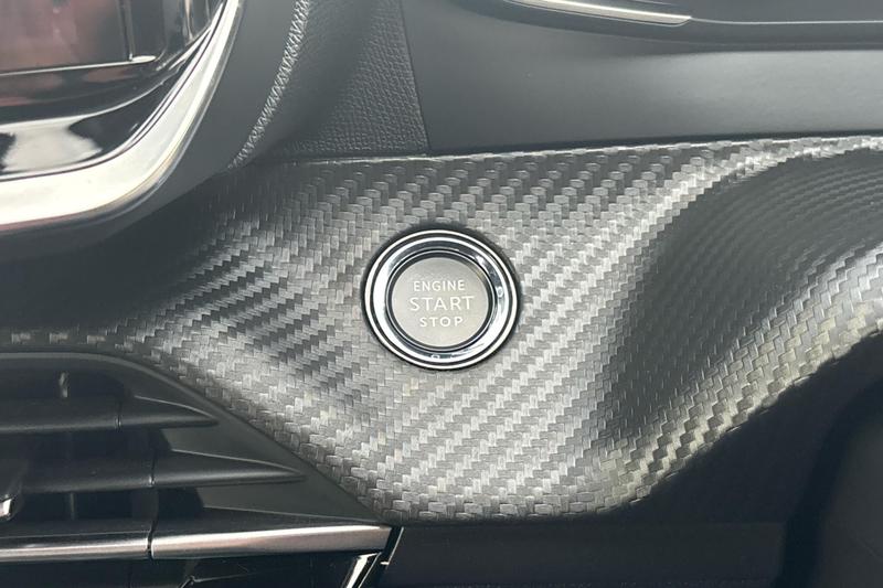 Used Peugeot 2008 BG24LUJ 29