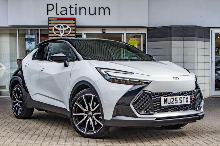 Used Toyota C-HR WU25STX 1