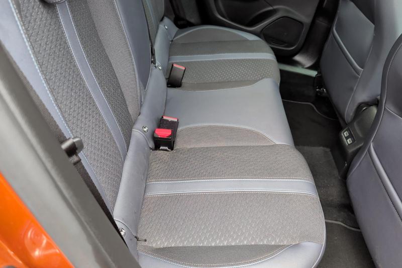 Used Peugeot 2008 YG70CVW 18