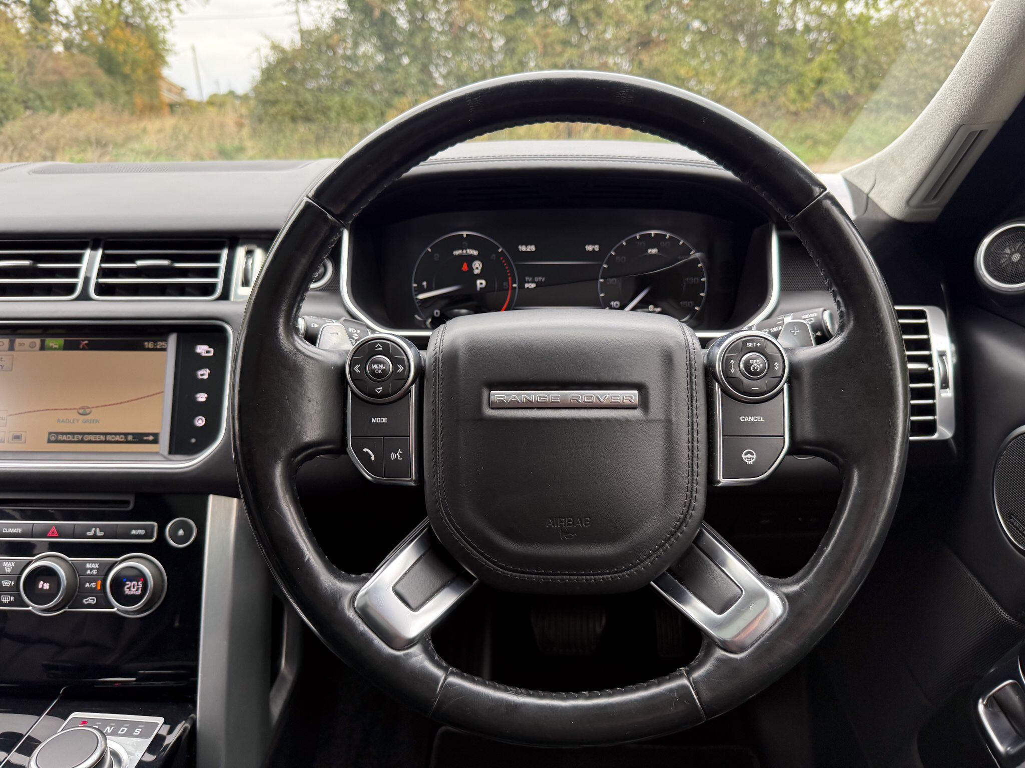 Land Rover Range Rover 3.0 TD V6 Autobiography Auto 4WD Euro 6 (s/s) 5dr — photo 7
