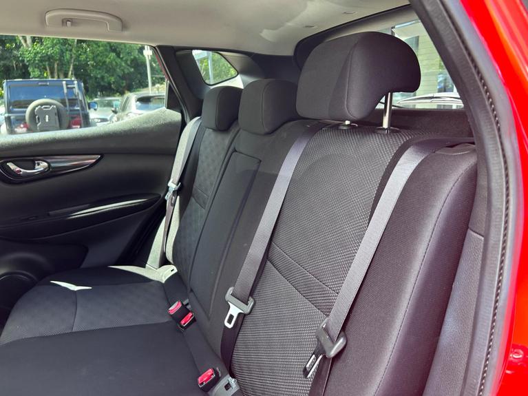 Used Nissan Qashqai CU66TMO 14