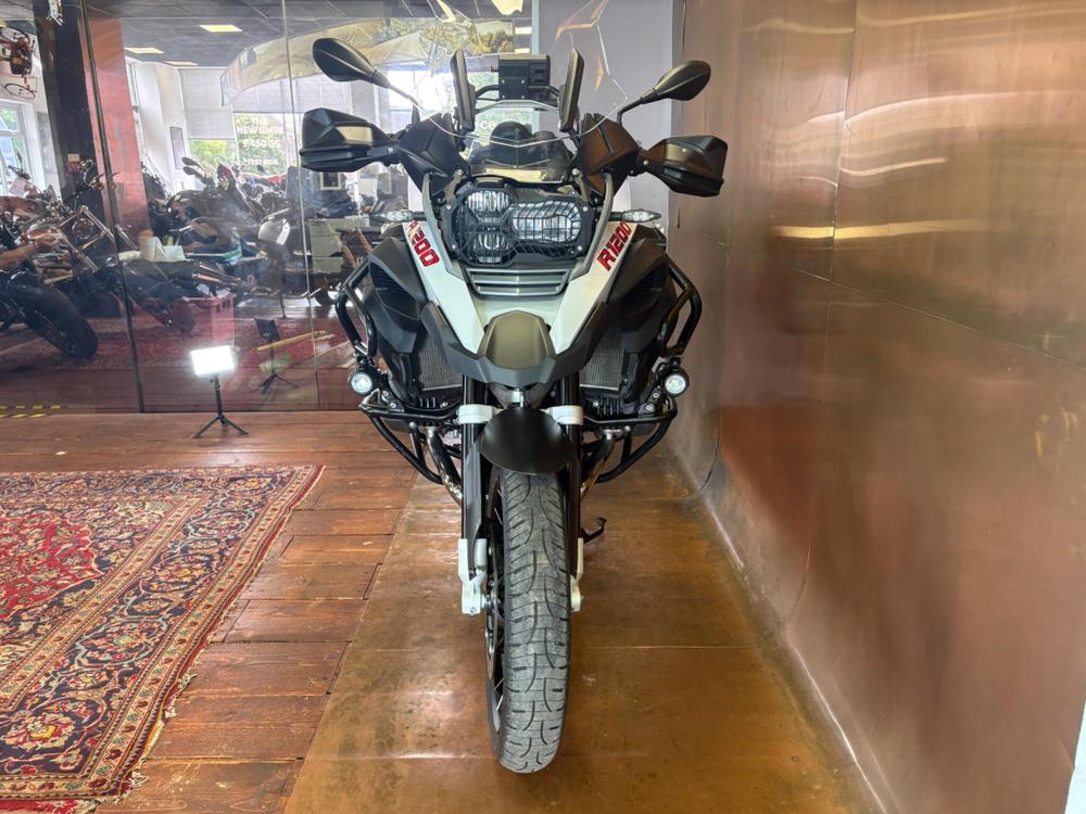 BMW R 1200 GS Adventure Photo at-f44d833b689041eaace950c62bf7bf65.jpg