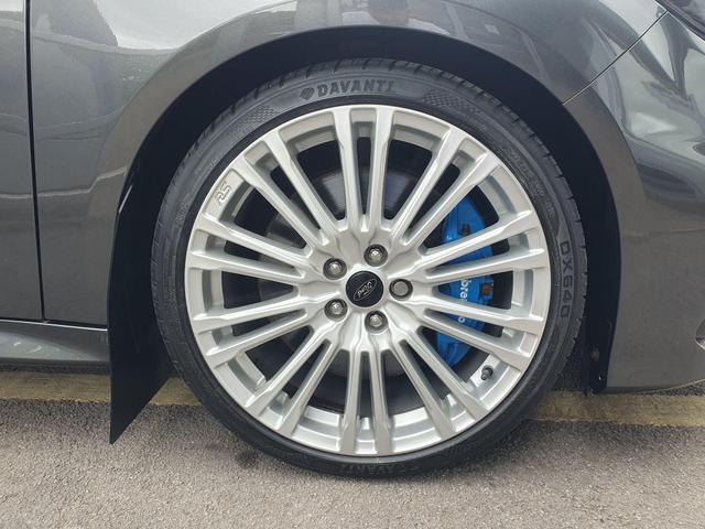 Used Ford Focus RS66MAA 37