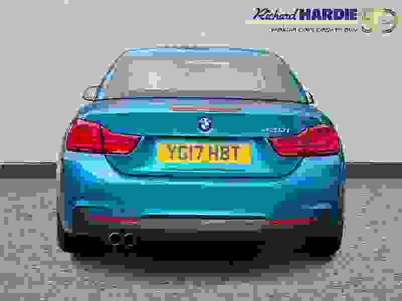 BMW 4 Series Photo at-f4ac71a4690844a7bcf5ca09aef4935a.jpg