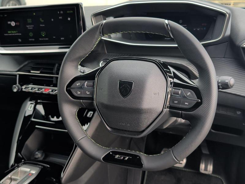 Used Peugeot 2008 202508025067558 34