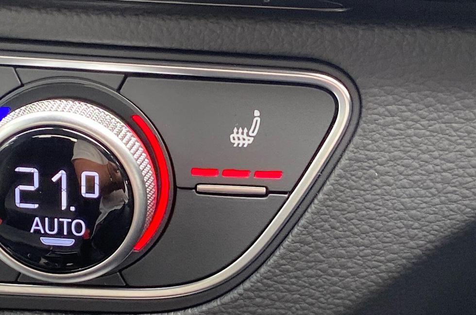 Audi Q5 Photo at-f4be12dc8b1d46c5ad607d911d959b64.jpg