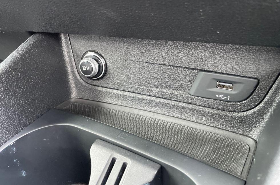 Audi Q2 Photo at-f4c9a5b2f4154fd8a9e8055bbb5e1f27.jpg