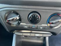 Hyundai i20 Photo 13