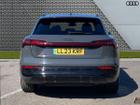 Audi Q8 Photo 8