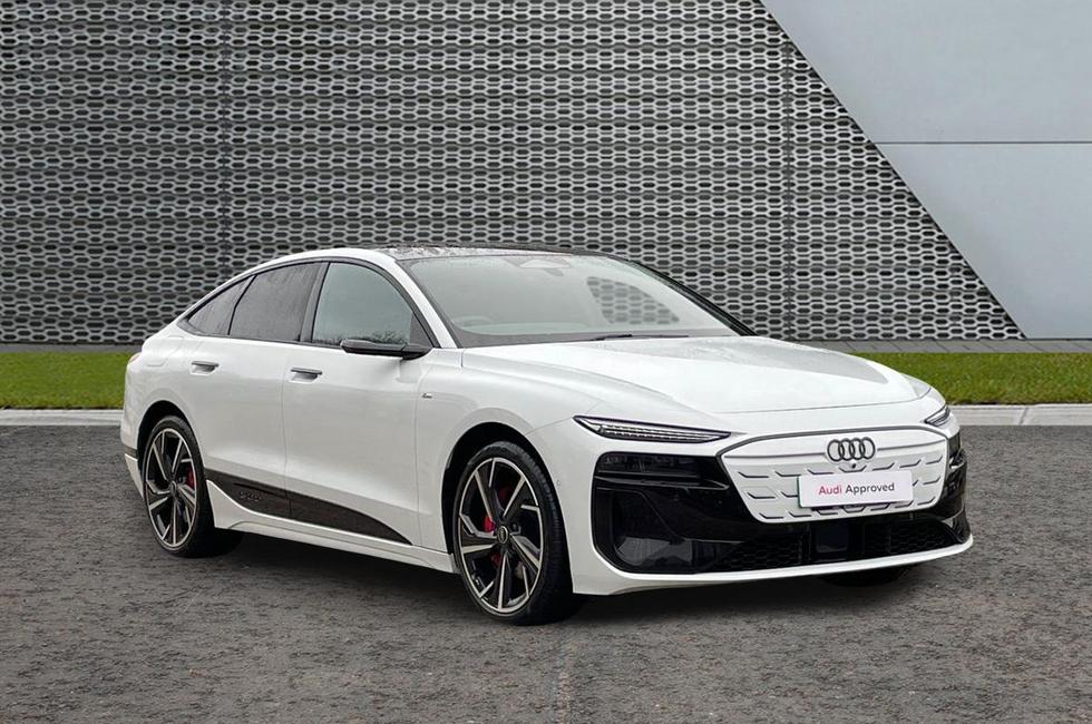 Audi A6 Photo at-f4dacd9529ba48eab5fc455fabb1336e.jpg
