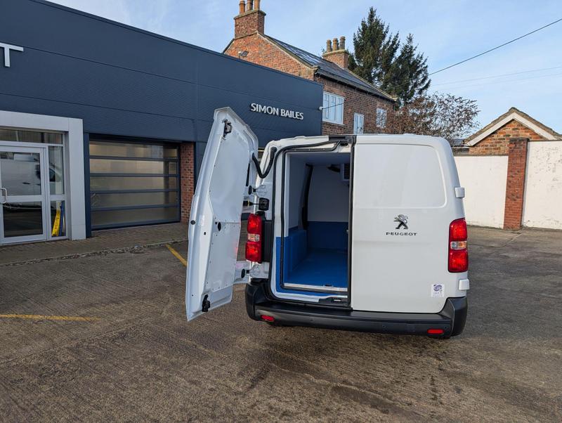 Used Peugeot Expert NV23YMW 11