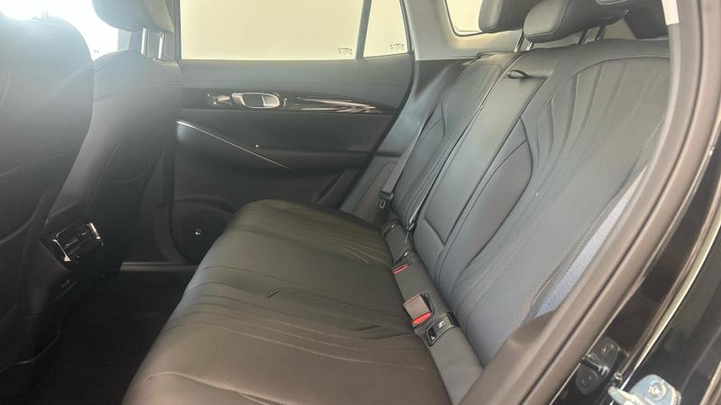 Geely Starray Photo at-f512d02e185d4ad0997edd76d9f8c6de.jpg
