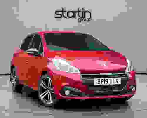 Peugeot 208 1.2 PureTech GPF GT Line Euro 6 (s/s) 5dr Red at Startin Group