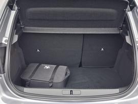 Peugeot E-208 Photo 9
