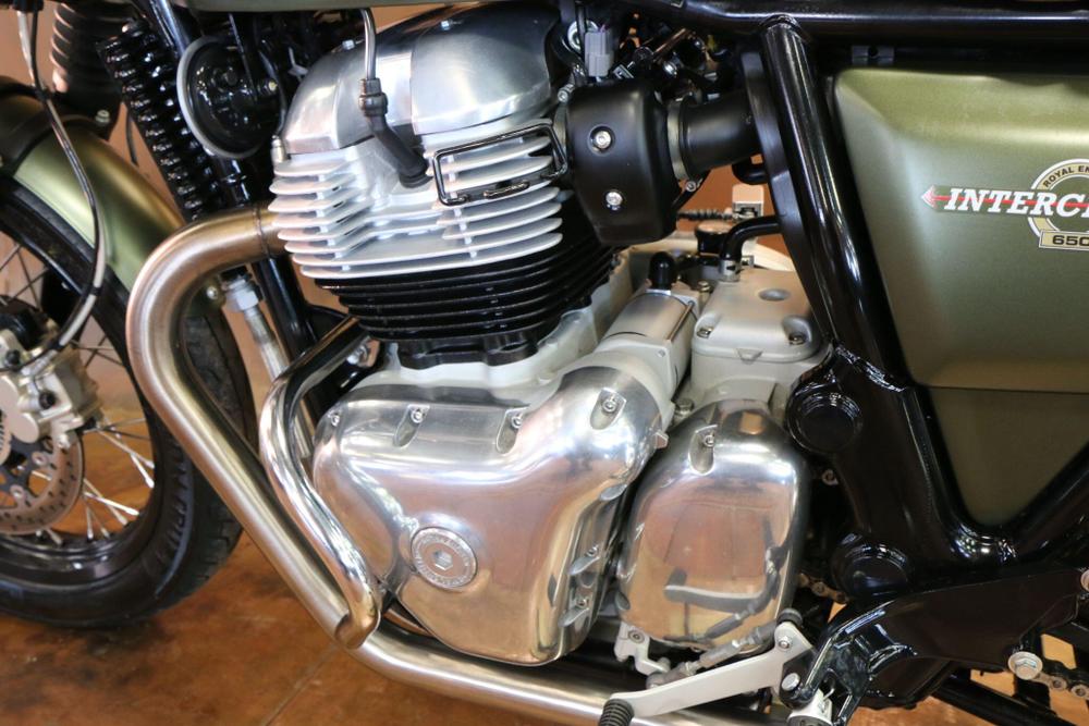 Royal Enfield Interceptor 650 Photo at-f56550ff01d843a38b7803d3c9f54553.jpg