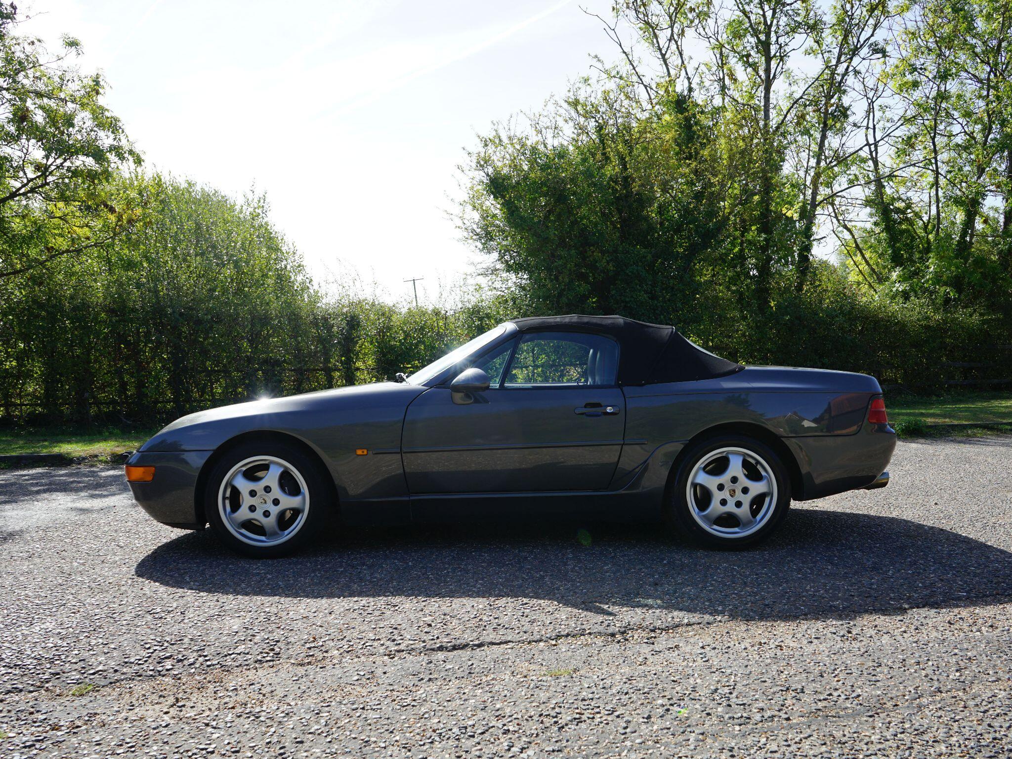 Porsche 968 3.0 2dr — photo 15