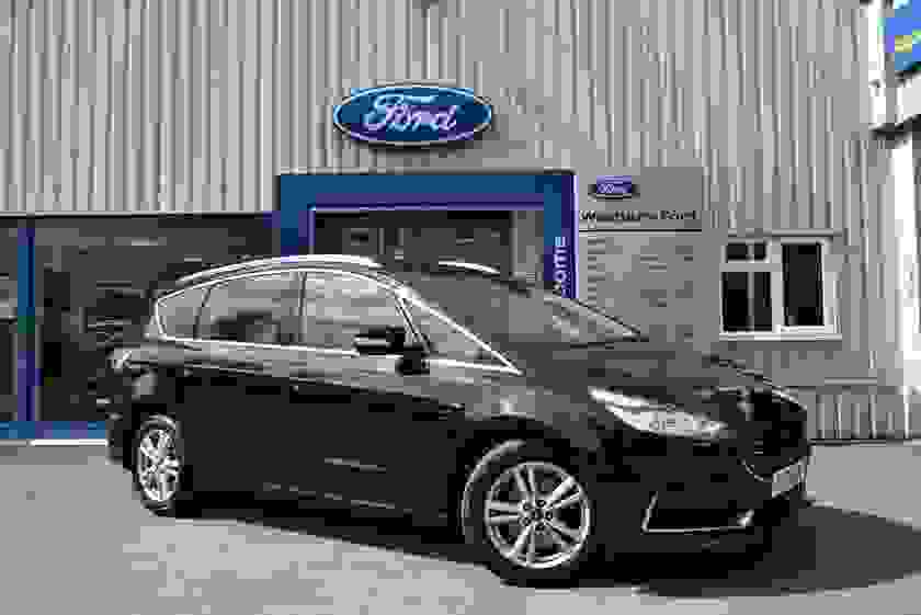 Ford S-Max Photo at-f57272fb1efa4a389c751d077e8621c3.jpg