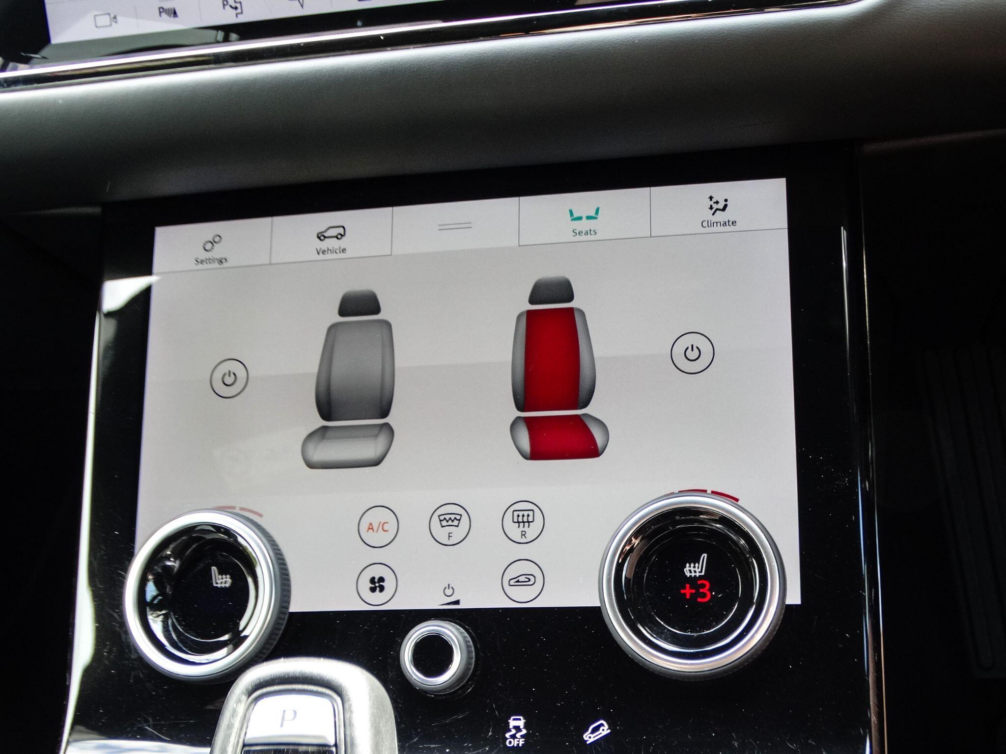 Land Rover Range Rover Evoque 2.0 P250 MHEV R-Dynamic HSE Auto 4WD Euro 6 (s/s) 5dr — photo 27