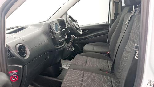Mercedes-Benz Vito Photo at-f5a1cebc812144629107d5291bb3ca94.jpg