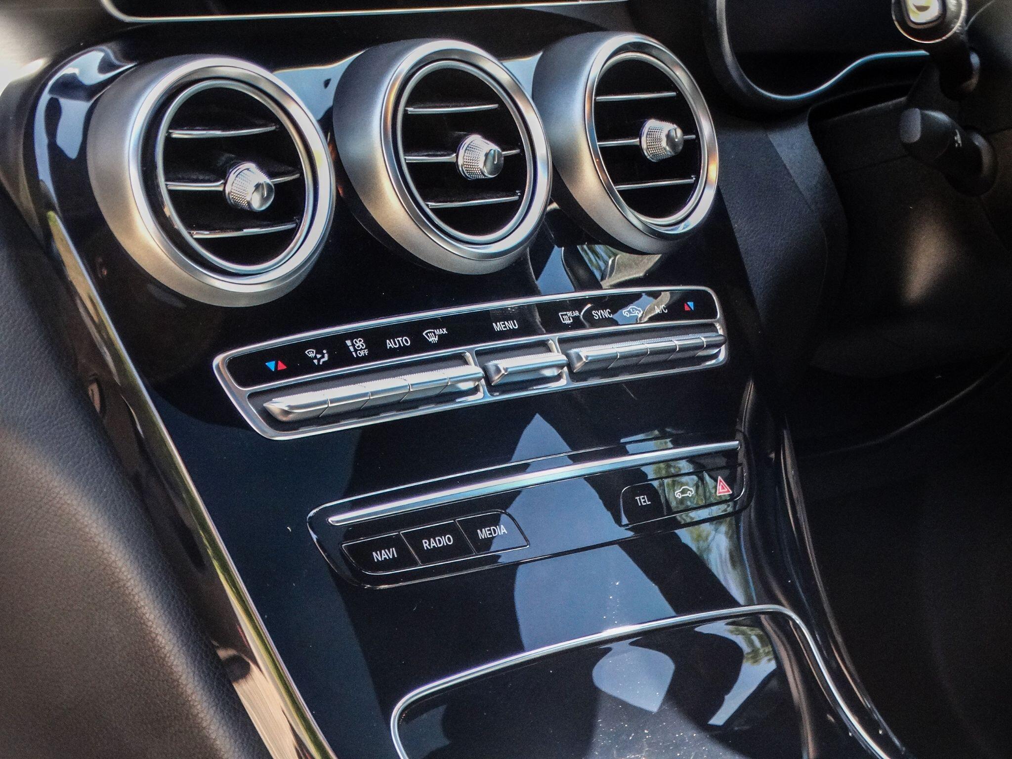 Mercedes-Benz C Class 3.0 C43 V6 AMG (Premium Plus) G-Tronic+ 4MATIC Euro 6 (s/s) 2dr — photo 18