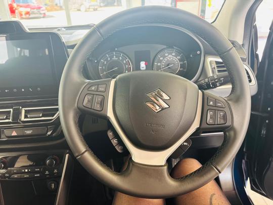 Suzuki S-Cross Photo at-f5caea7d137c4709a12b3f03d1edfaf9.jpg